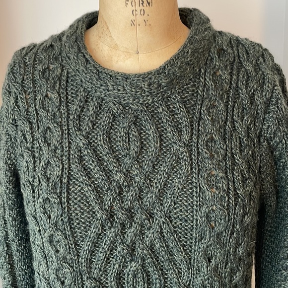 Inis Craft 100% Merino Wool Crew Neck Tunic Sweater in Dark Green Size M - Picture 3 of 9